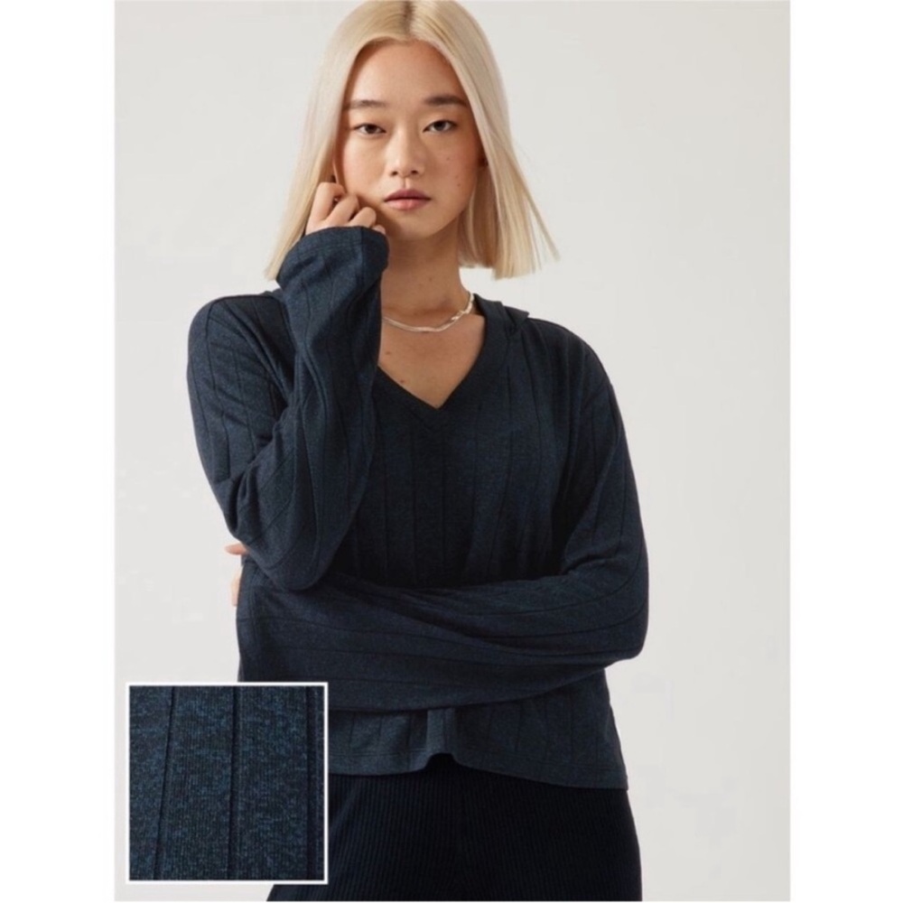 Athleta Harmony Pose Hoodie Knit Navy Sweatshirt
